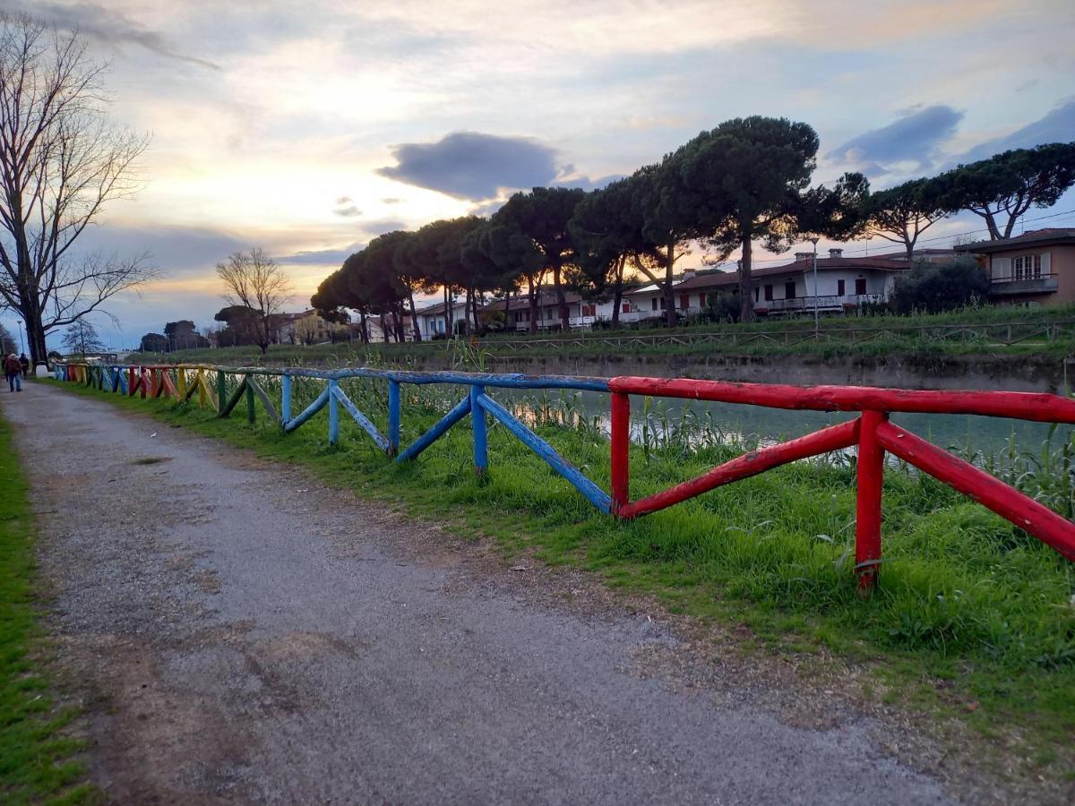 Bilocale Climatizzato A 850M Dalla Spiaggia Casa Katia Marina di Massa Luaran gambar