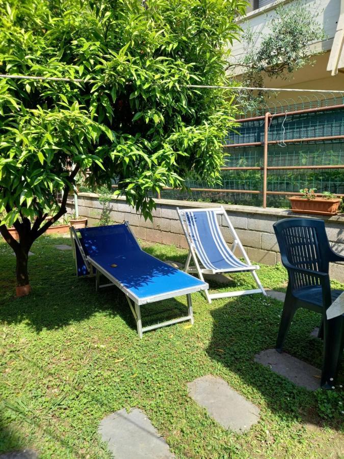 Bilocale Climatizzato A 850M Dalla Spiaggia Casa Katia Marina di Massa Luaran gambar